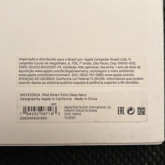 NWT NIB Apple Smart Folio - Picture 3 of 3